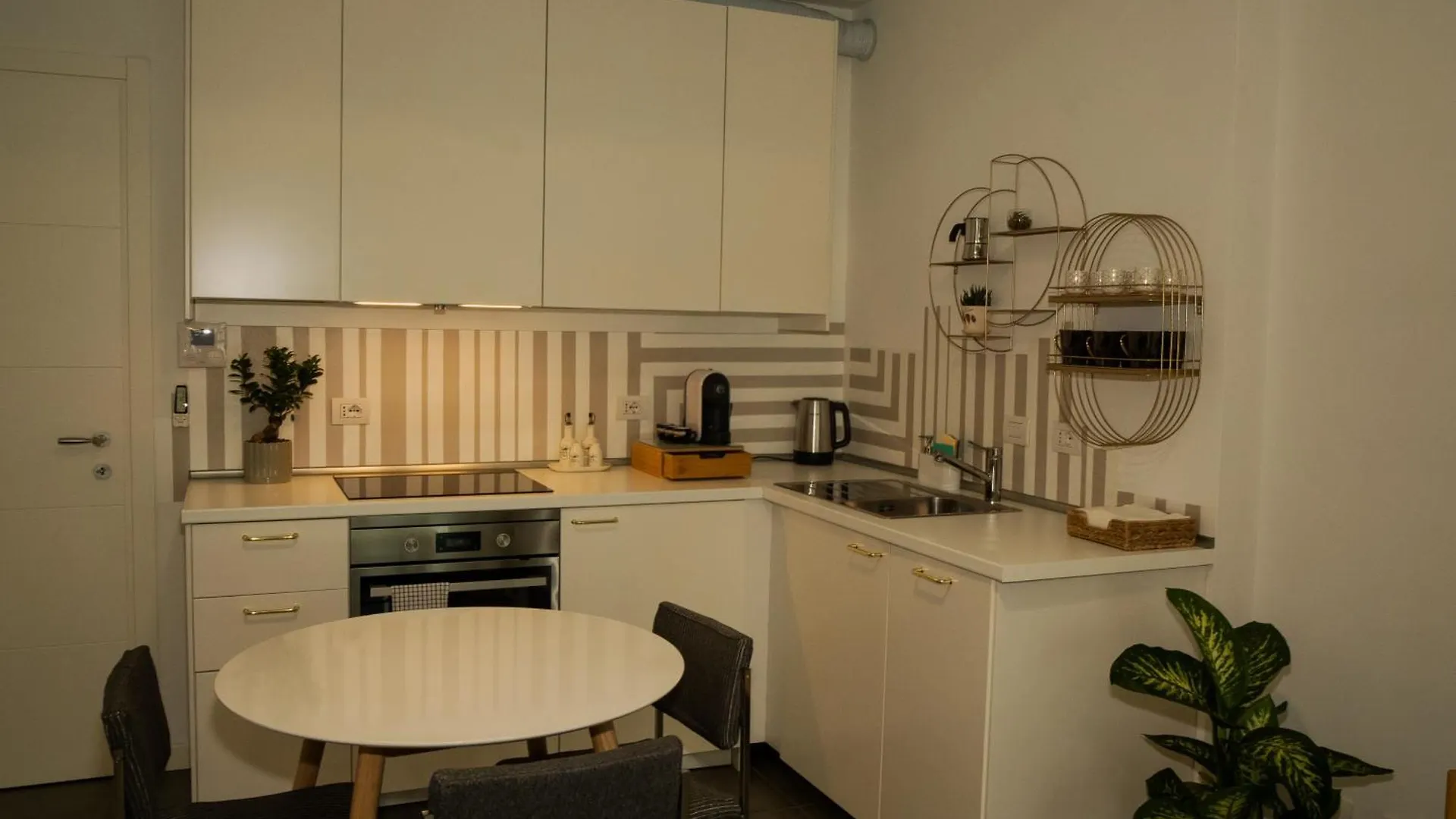 Boutique Apartment-Centrale Station Fs Milano