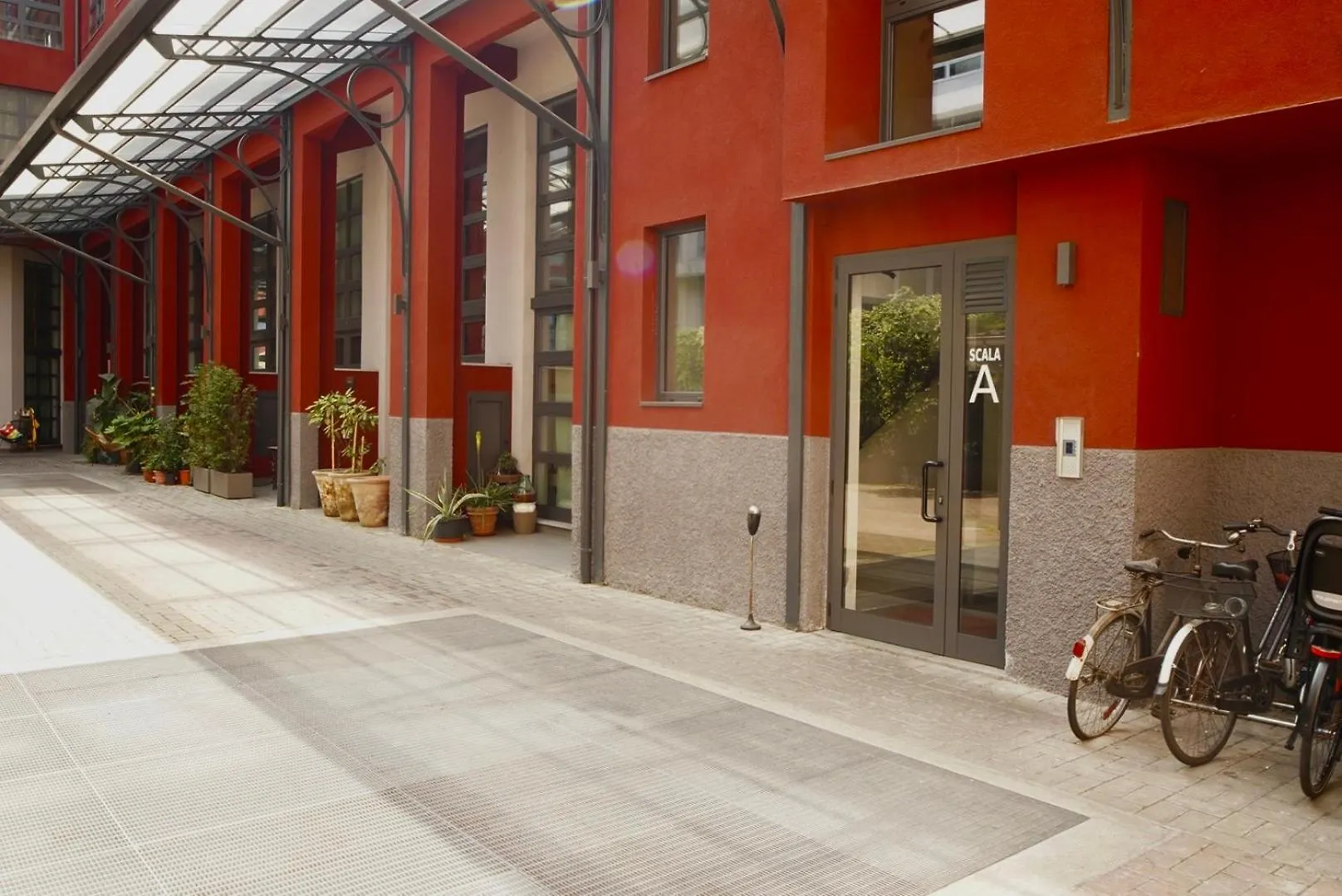Boutique Apartment-Centrale Station Fs Milano 0*,  Italien